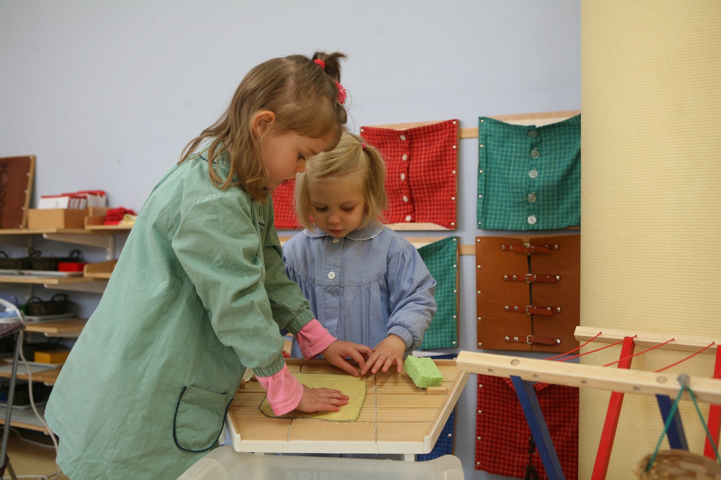 「モンテッソーリ 子どもの家」