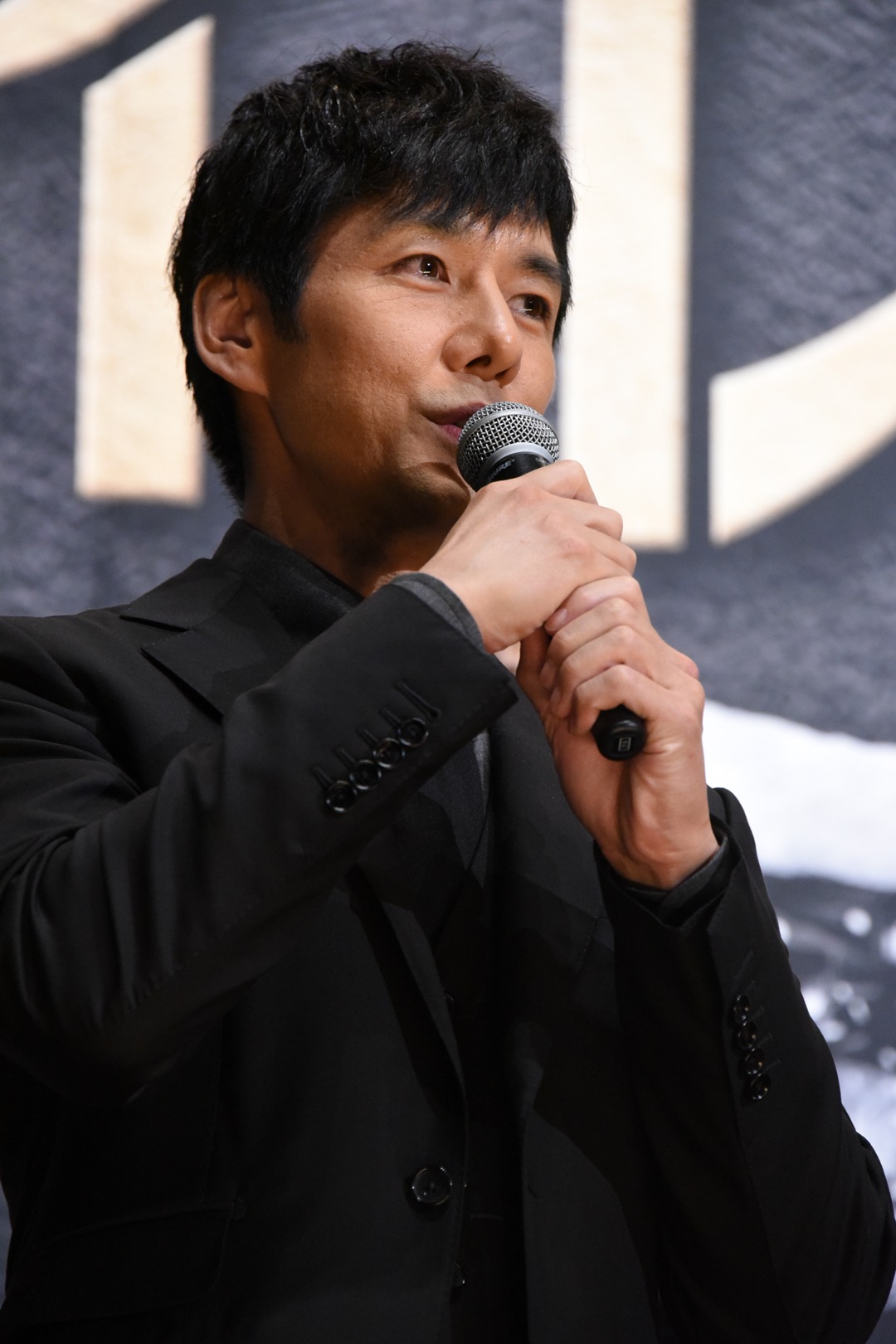 西島秀俊