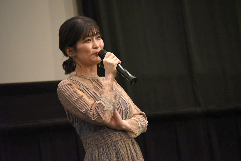 川澄綾子