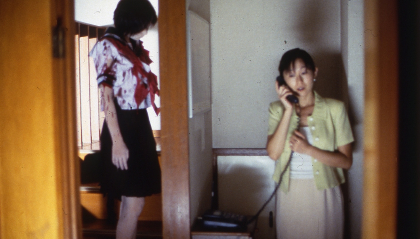 「呪怨」 (c)東映ビデオ