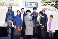 「劇場短編 仮面ライダーセイバー 不死鳥の剣士と破滅の本」完成報告会の様子。