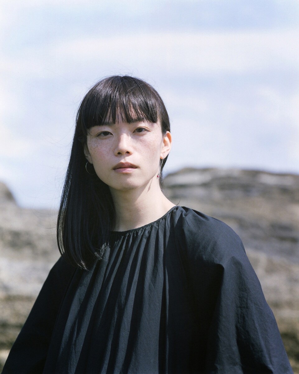 文月悠光の詩「片袖の魚」映画化、トランス女性のイシヅカユウが主演