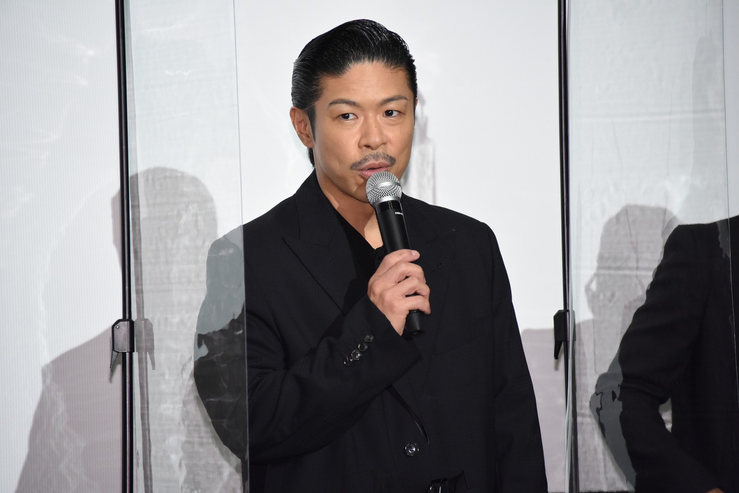松本利夫