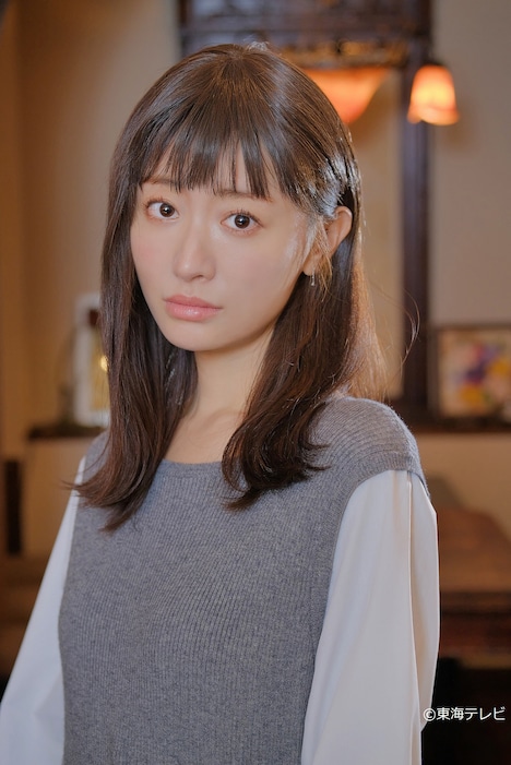 松本まりか演じる菊池いづみ。