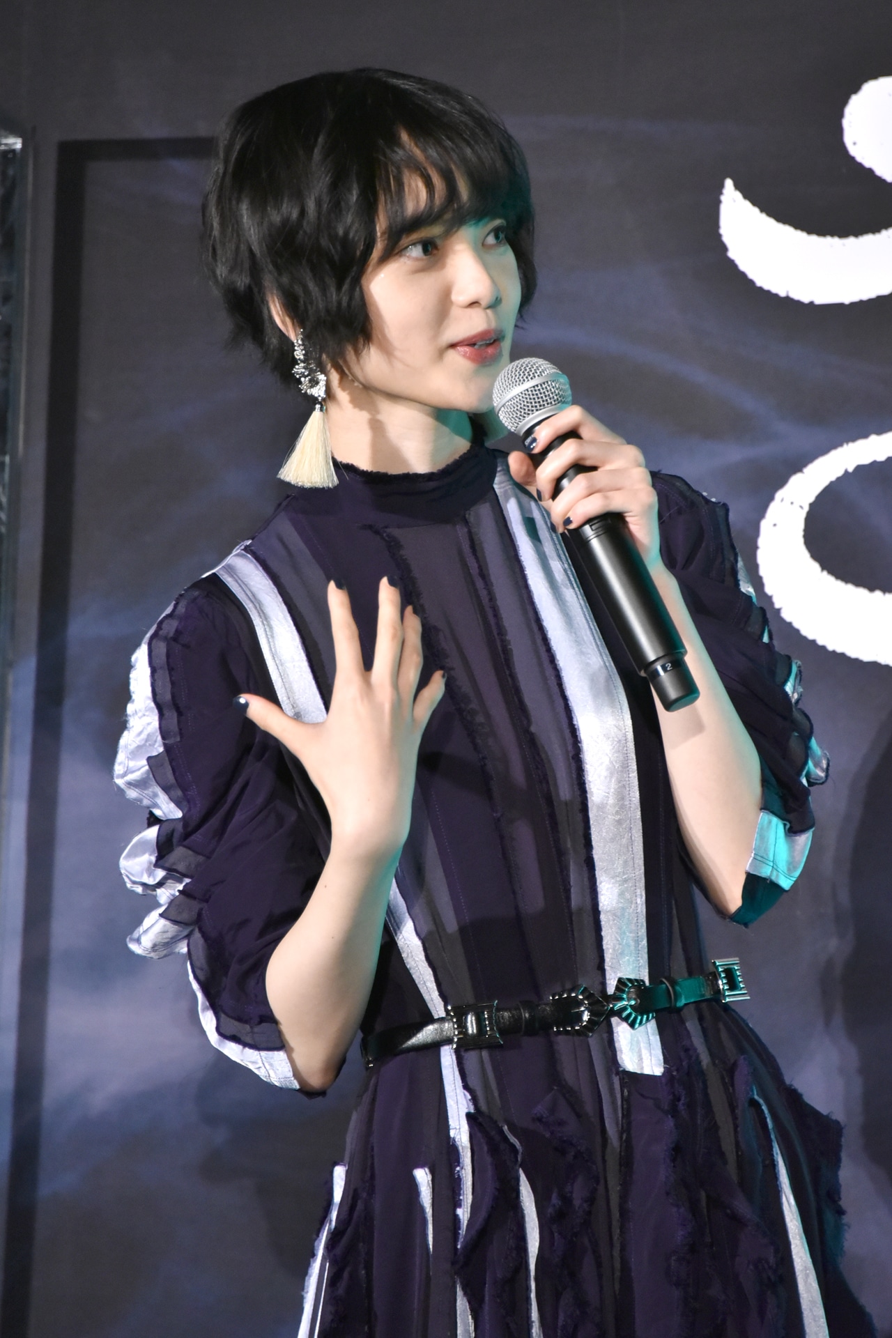 平手友梨奈