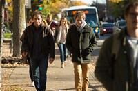 「Brad's Status（原題）」 (c)2017 Amazon Content Services LLC and Kimmel Distribution LLC