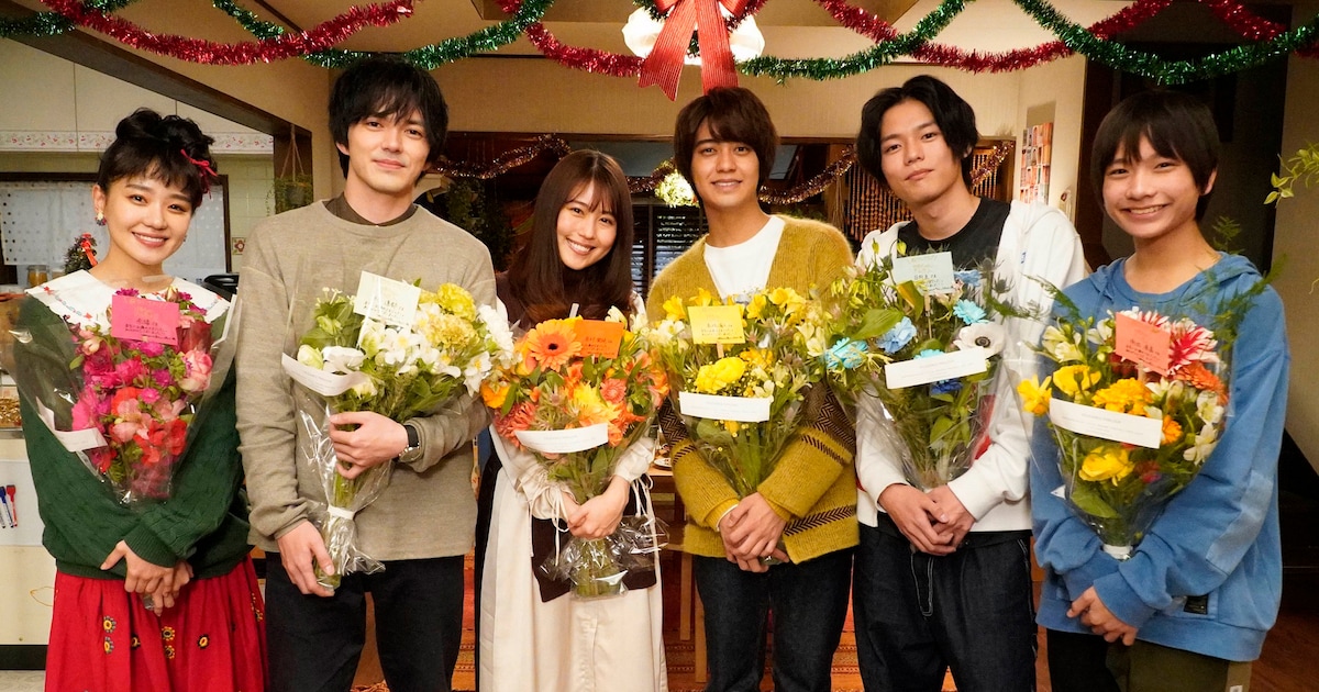 姉恋」有村架純と林遣都が笑顔で撮了、高橋海人は涙ぐむ「主演じゃない 