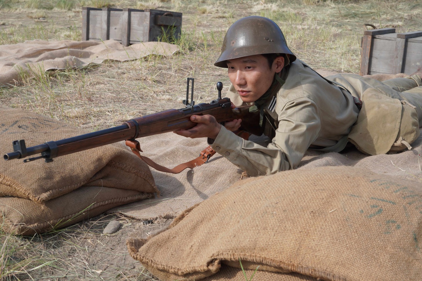 「きまじめ楽隊のぼんやり戦争」