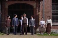 「きまじめ楽隊のぼんやり戦争」