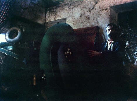 「悪魔の墓場」