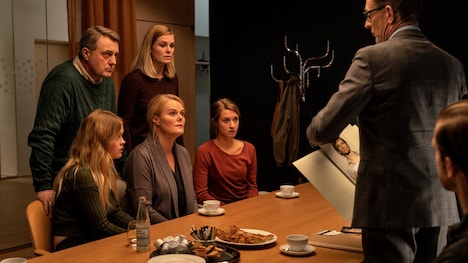 「ある人質 生還までの398日」