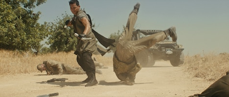 「アースフォール JIU JITSU」