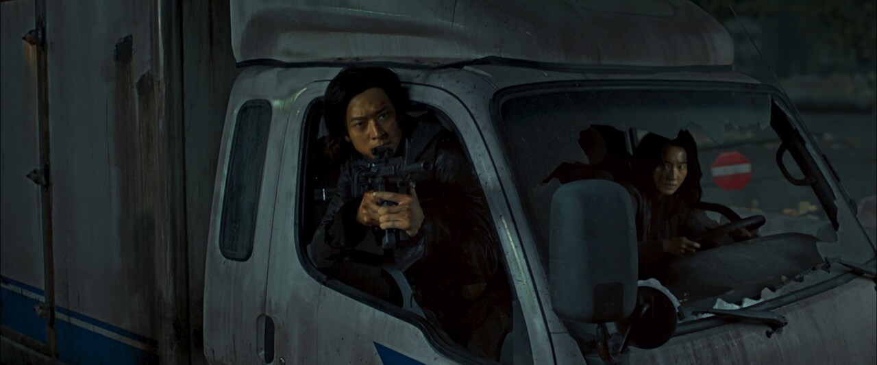 磯村勇斗はカン・ドンウォンの目力推し！「新感染半島」の魅力語る動画公開