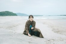 上白石萌音の撮り下ろしポートレート。 (c)山本あゆみ