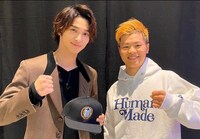 左から横浜流星、那須川天心。