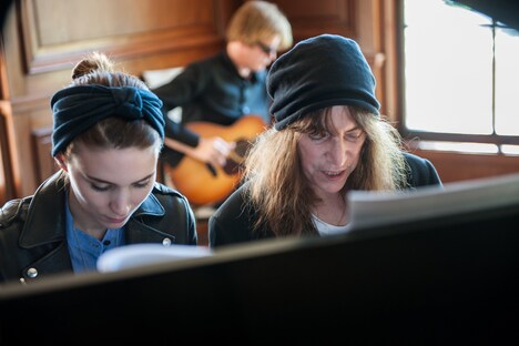 「ソング・トゥ・ソング」