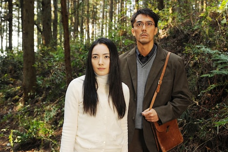 「劇場版TRICK 霊能力者バトルロイヤル」 (c)2010「劇場版TRICK 霊能力者バトルロイヤル」製作委員会