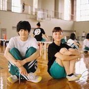 鈴鹿央士×久保田紗友「ホリミヤ」オフショット10枚解禁、鈴木仁や岡本莉音の姿も