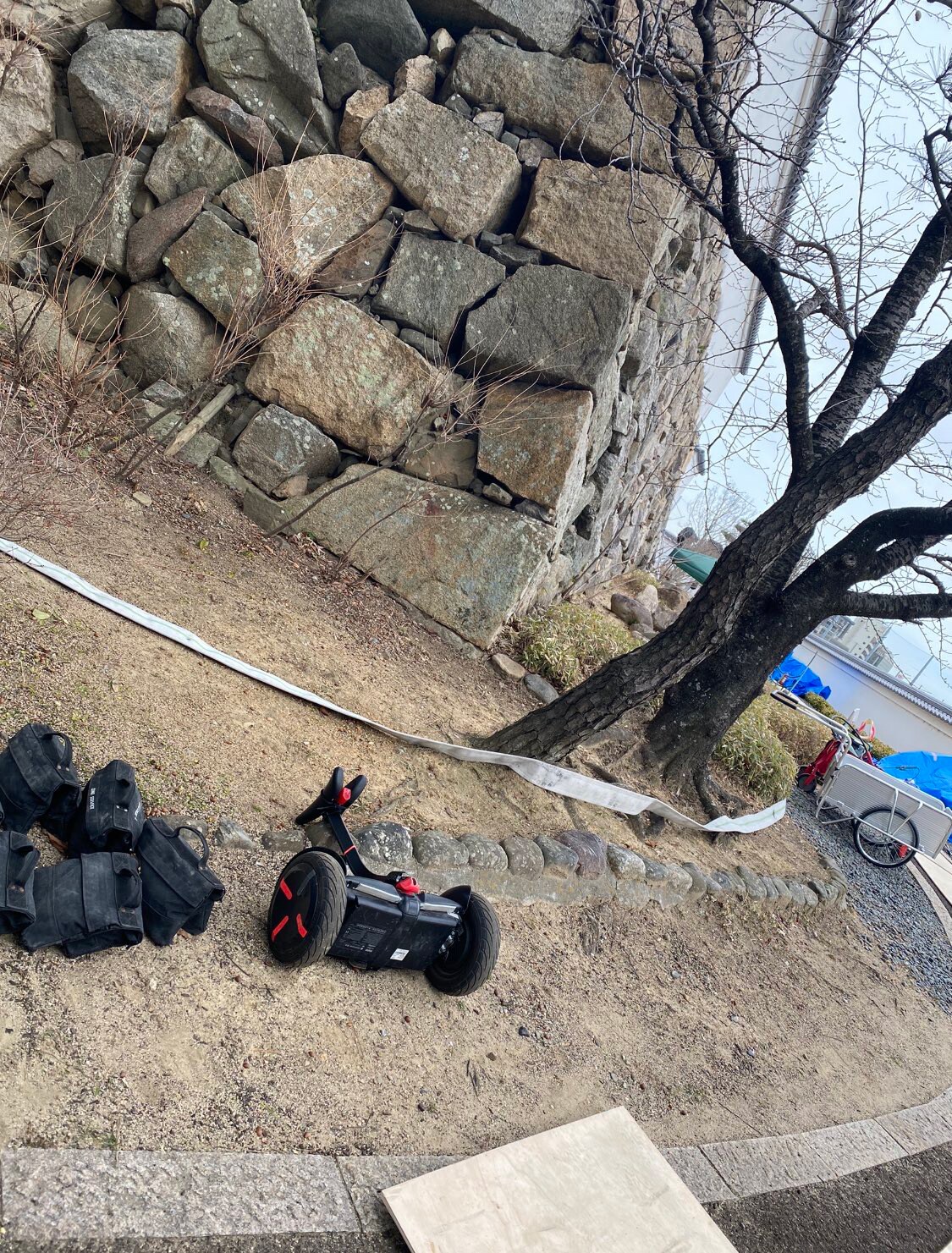 谷垣健治のセグウェイ（撮影：伊澤彩織）。