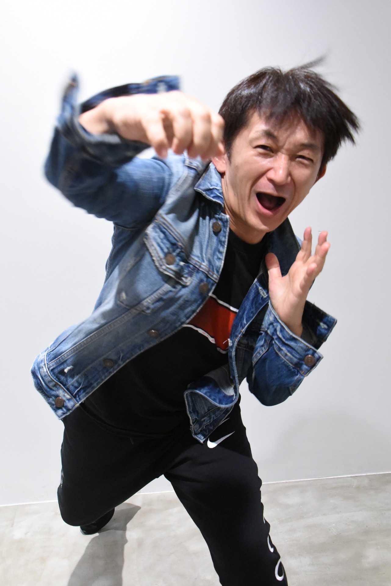 谷垣健治