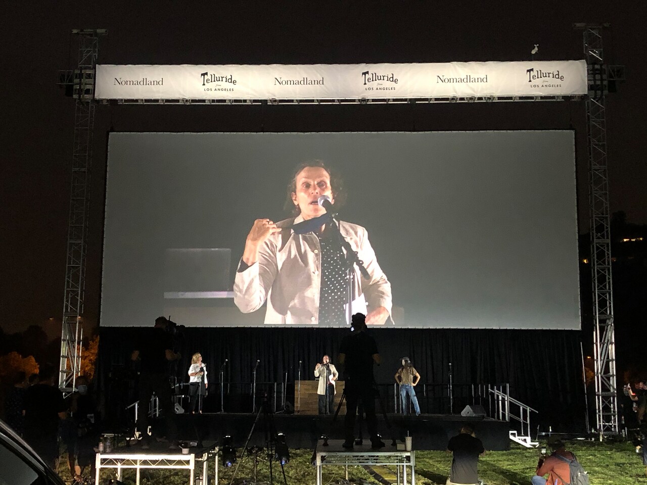 2020年9月に行われた「ノマドランド」ワールドプレミアの様子。