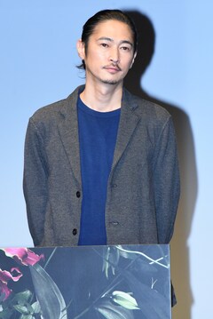 北川景子と中村倫也の カリスマ 窪塚洋介が2人を称賛 負けたくねえな 写真16枚 映画ナタリー