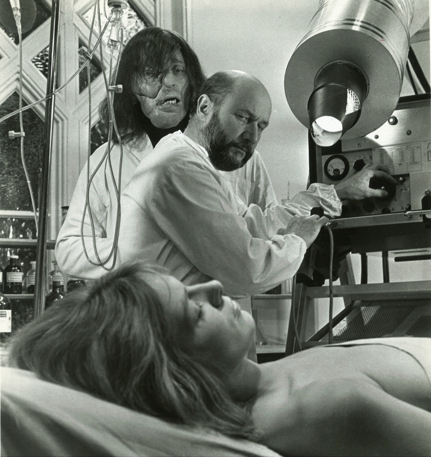 「悪魔の植物人間」 (c)1973 CYCLONE PRODUCTIONS, INC./VIDCREST. (c) 2005 SUBVERSIVE CINEMA, INC. ALL RIGHTS RESERVED.