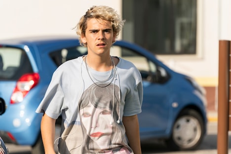 ジャック・ディラン・グレイザー演じるフレイザー。