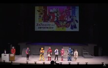 「機界戦隊ゼンカイジャー」制作発表会見の様子。