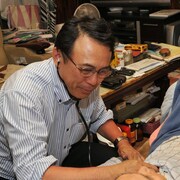 “規格外”な医師映した「けったいな町医者」予告編、柄本佑のコメントも到着