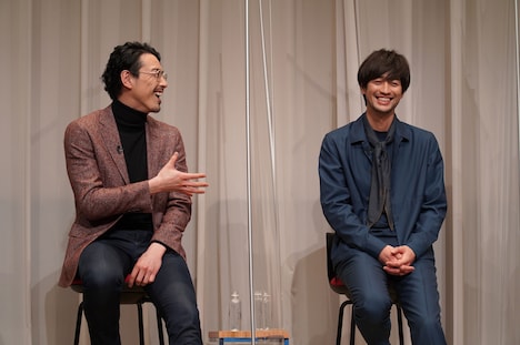 左から吉田宗洋、竹財輝之助。