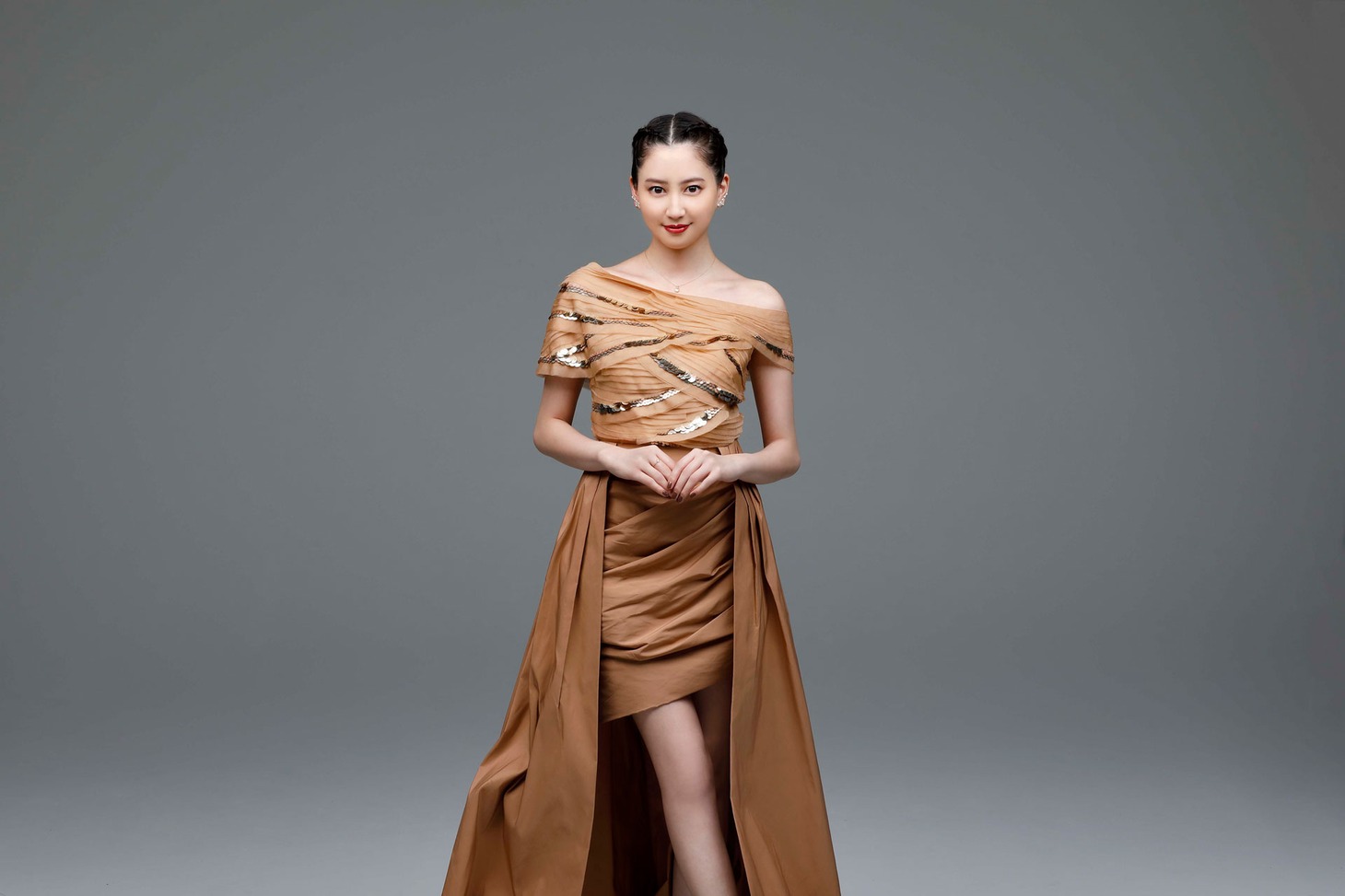 河北麻友子