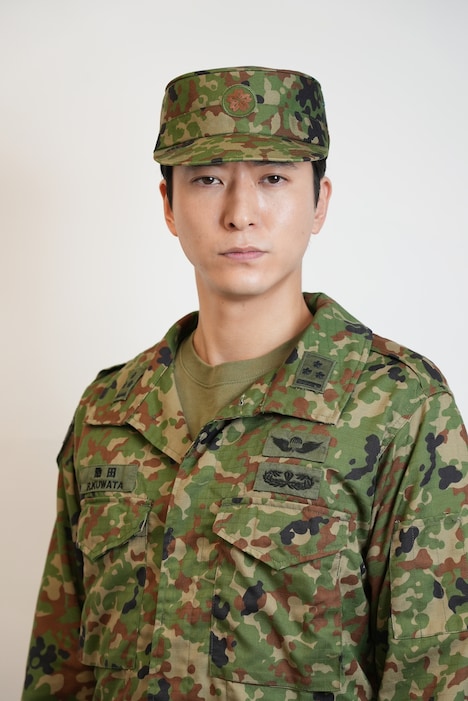 浅香航大演じる桑田陸斗。