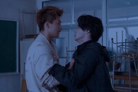 「君と世界が終わる日に」第1話より。