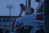 「君と世界が終わる日に」第1話より。