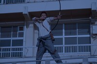 「君と世界が終わる日に」第1話より。