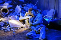 「君と世界が終わる日に」第1話より。