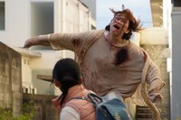 「君と世界が終わる日に」第1話より。