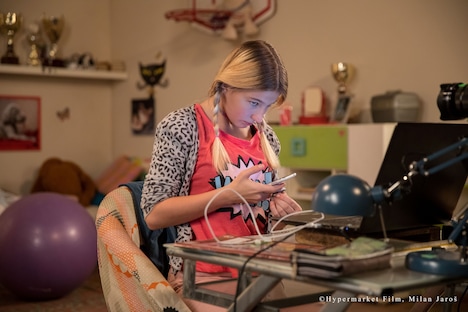 「SNS-少女たちの10日間-」