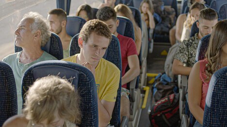 「旅立つ息子へ」