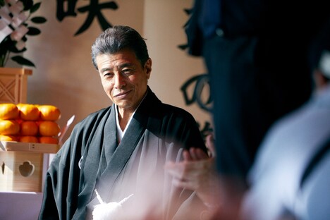 「ヤクザと家族 The Family」新場面写真