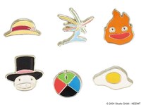 「ハウルの動く城 ハウルアクセサリーシリーズ ハウルピアスセット/ イヤリングセット」（各税込2420円）