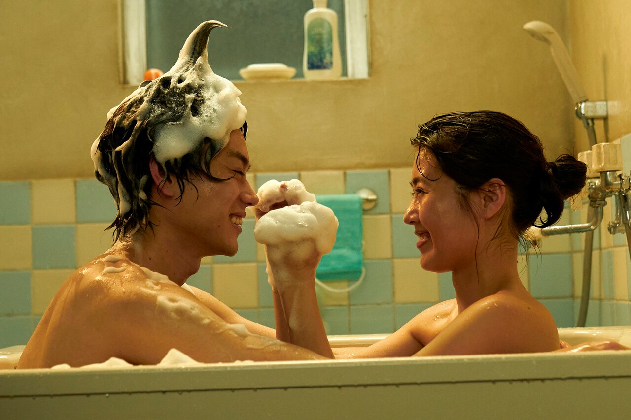 菅田将暉と有村架純が幸せな同棲生活をスタート「花束みたいな恋
