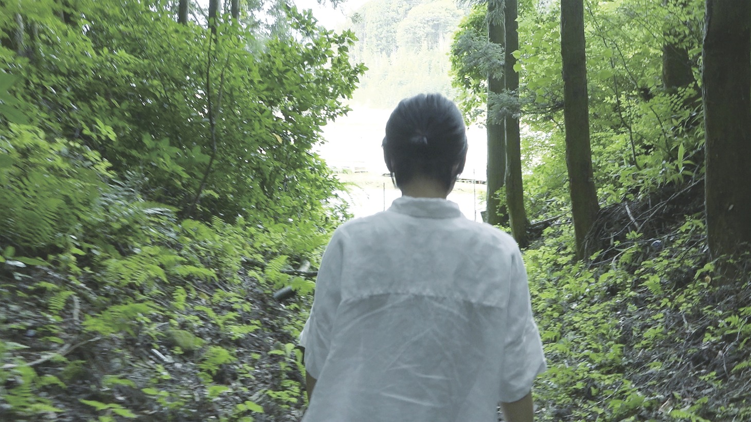 「二重のまち／交代地のうたを編む」