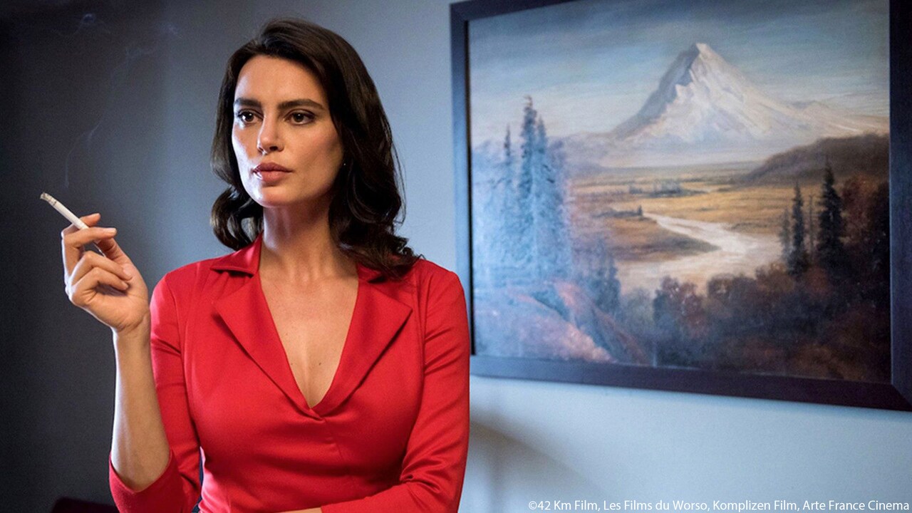 カンヌ出品作「ホイッスラーズ」WOWOWで日本初放送、舞台は口笛言語の残る島