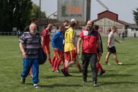 「クイーンズ・オブ・フィールド」