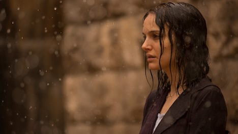 「愛と闇の物語」