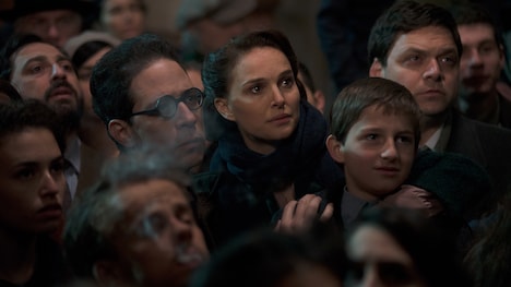 「愛と闇の物語」