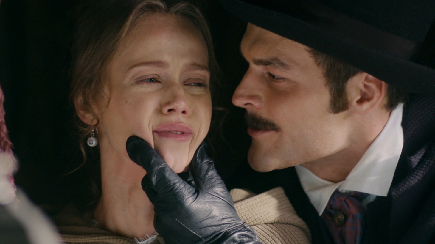 「囚われの愛～Love in chains～」