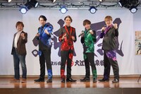 「スーパー戦闘 純烈ジャー」制作発表会見の様子。